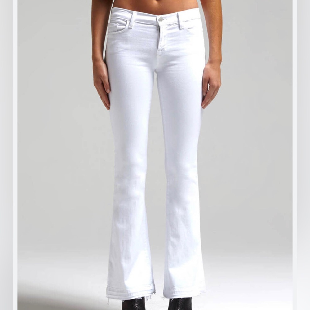 J. brand Low Ride Extreme Flare White Jeans - size 27